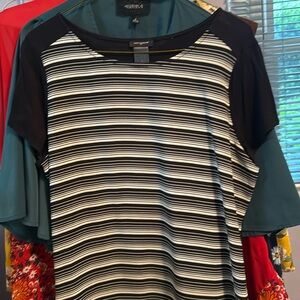 0157 - Shirt - @ParkSo25